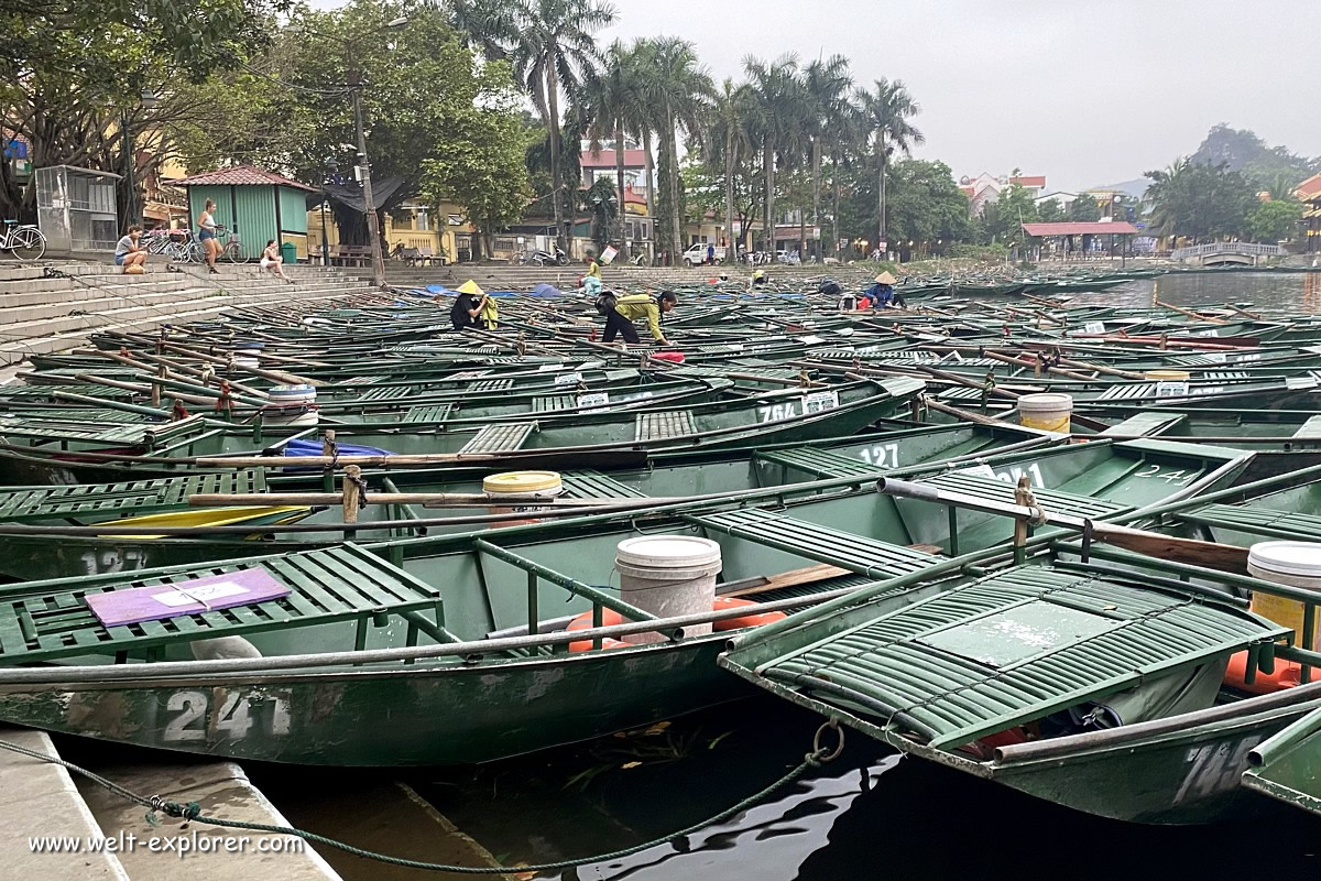 Tour mit dem Boot in Ninh Binh