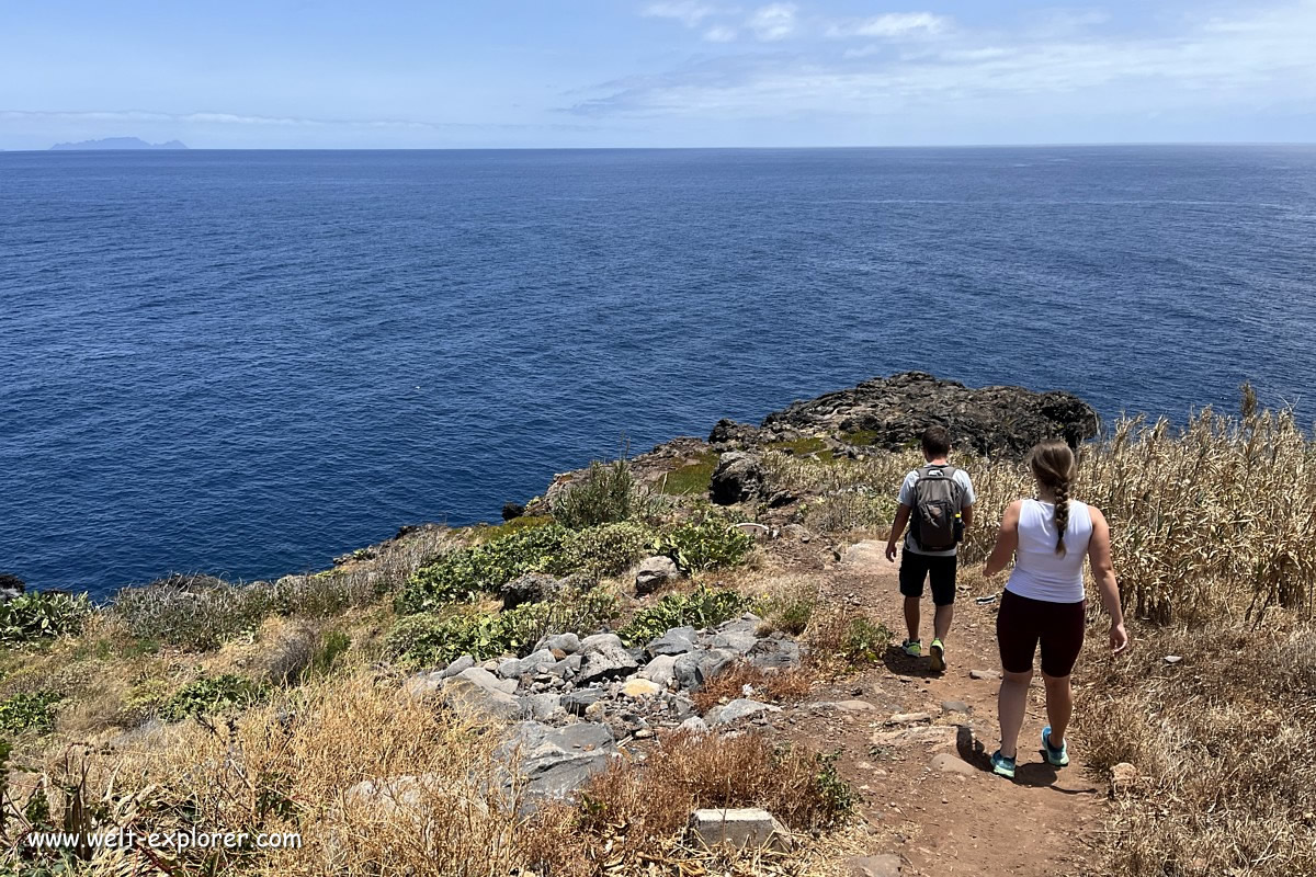 Outdoor-Aktivitäten mit Trekking und Wanderung