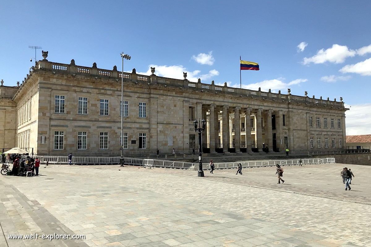 Sehenswürdigkeiten an der Plaza de Bolivar