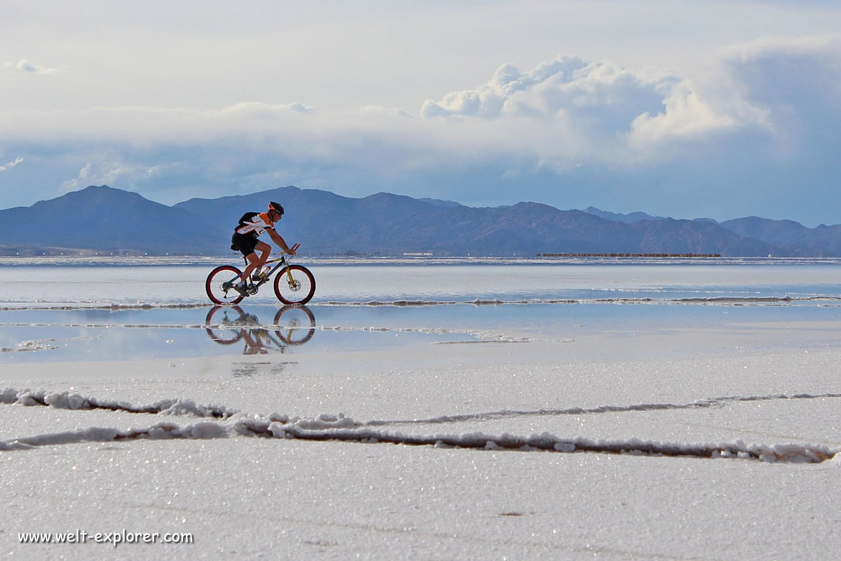 Salzsee Salinas Grandes auf dem Altiplano