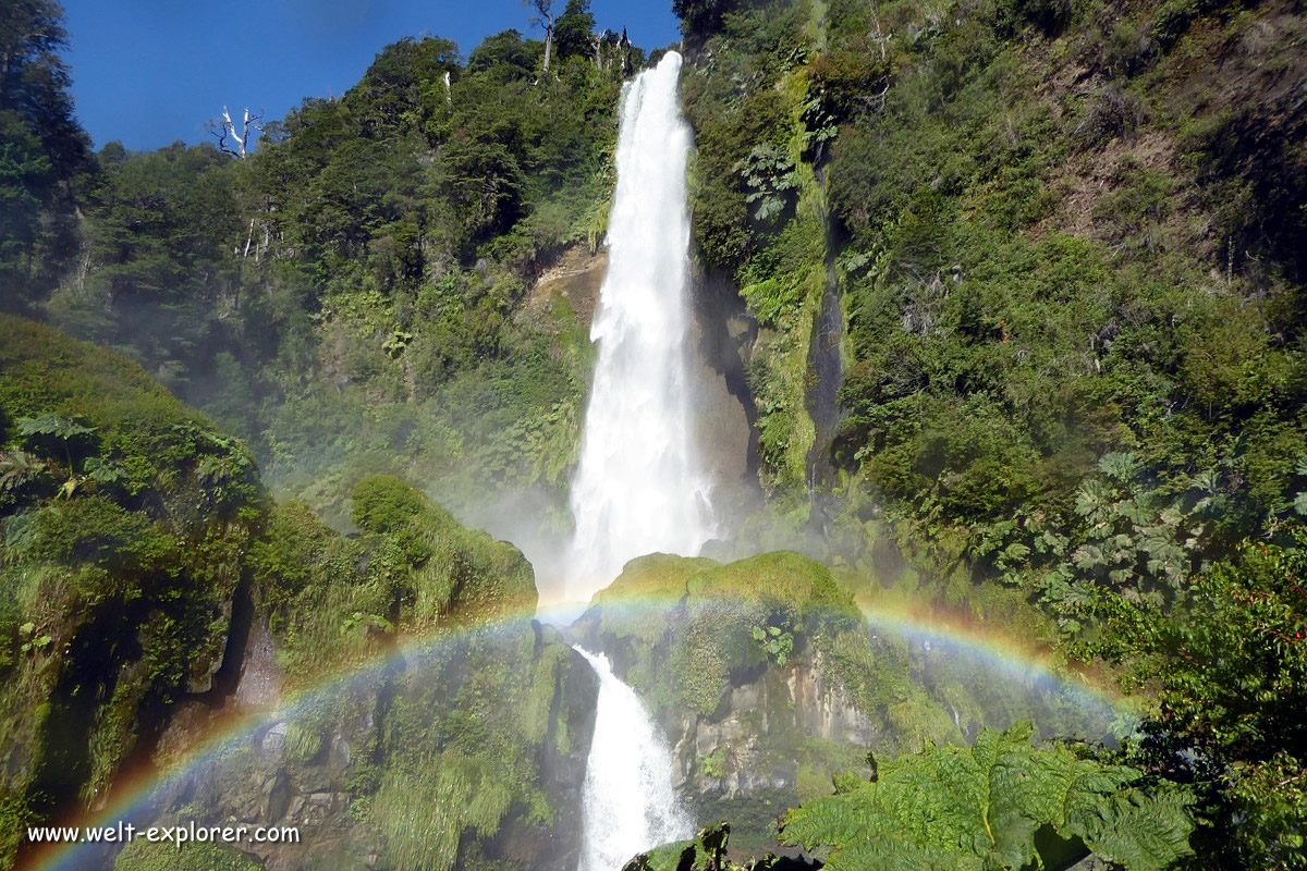 Wasserfall Salto Leon chilenisches Seengebiet